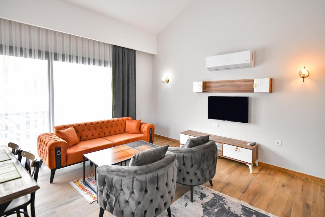 Red Moon Suites เฟทิเย ภายนอก รูปภาพ