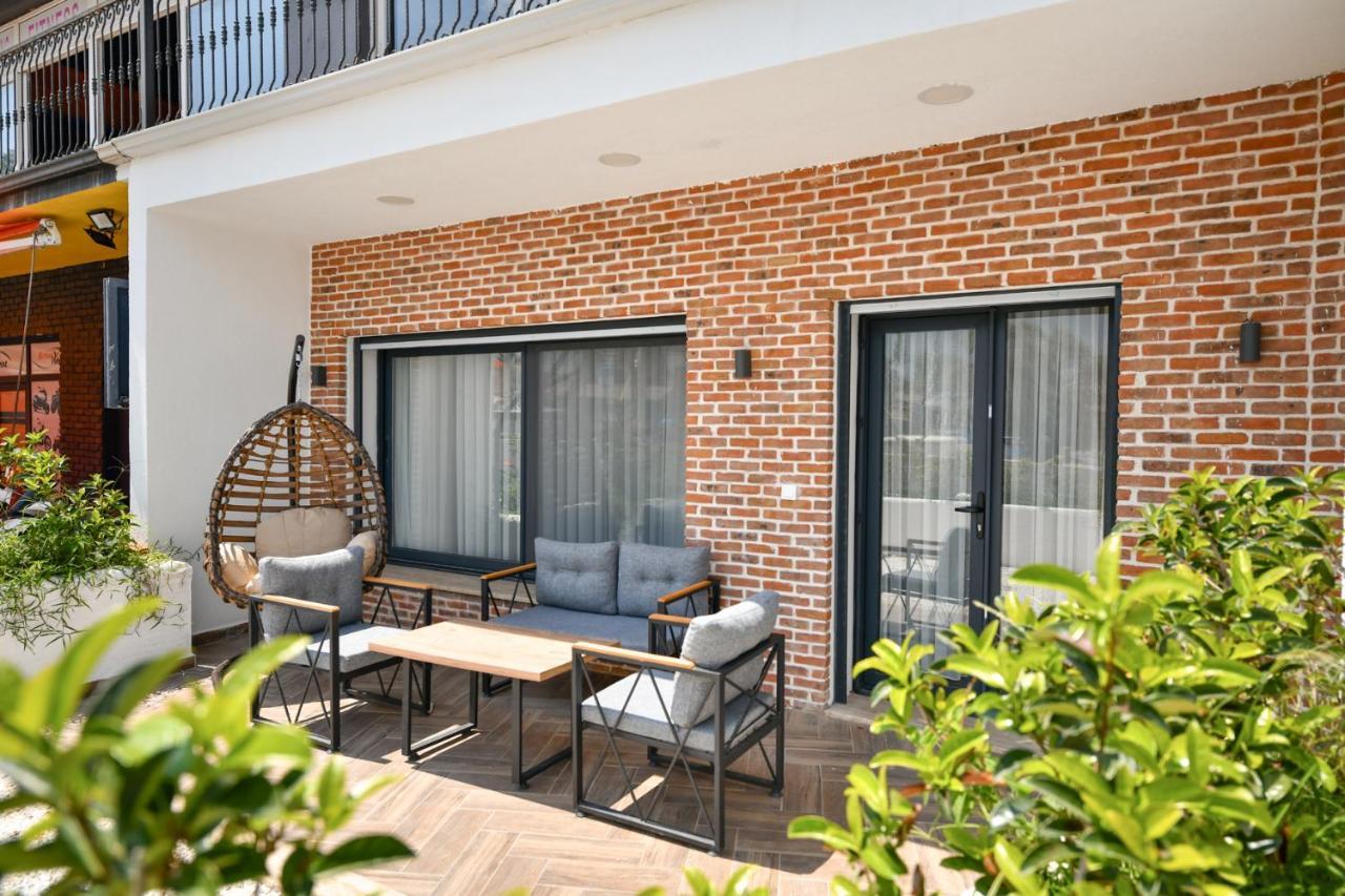 Red Moon Suites เฟทิเย ภายนอก รูปภาพ