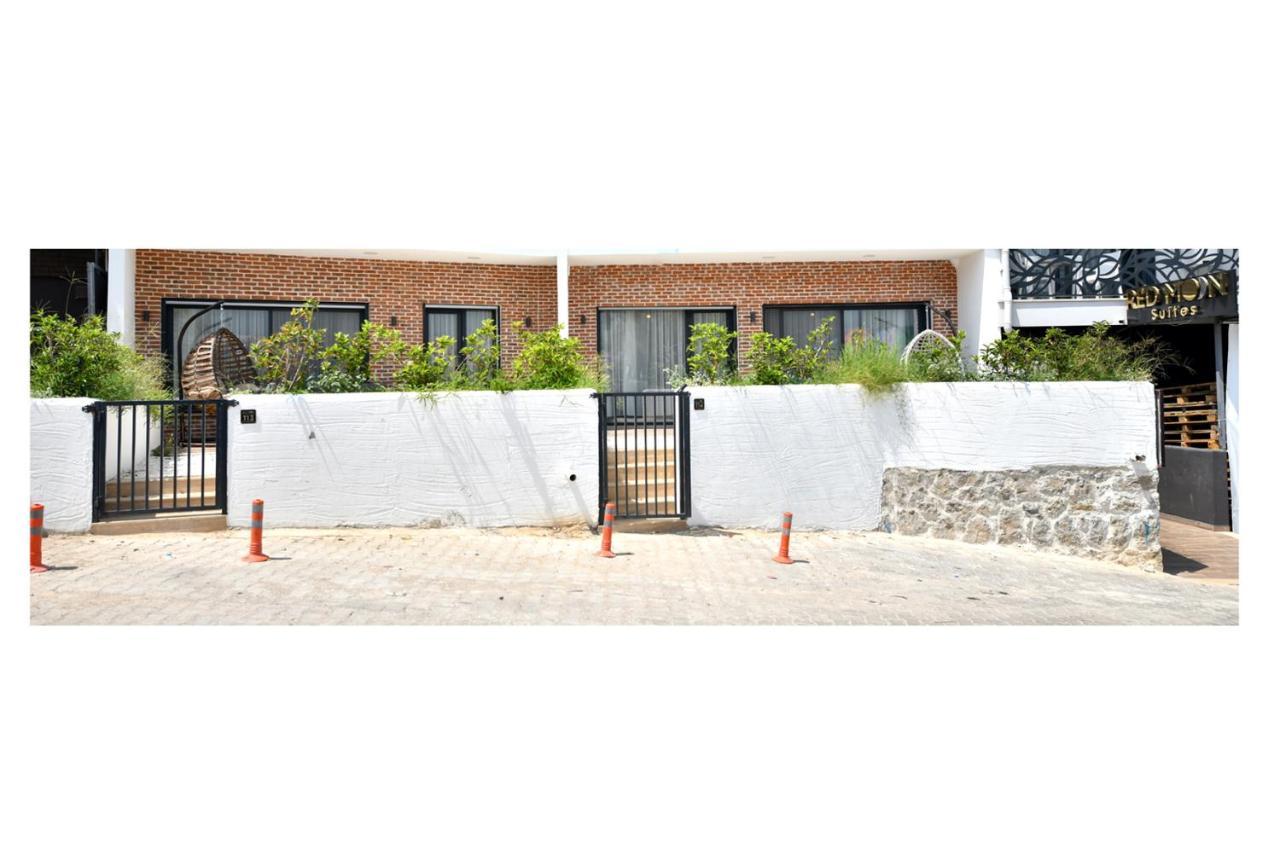 Red Moon Suites เฟทิเย ภายนอก รูปภาพ